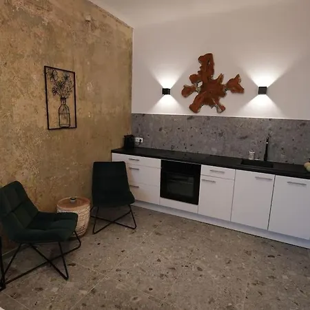 Luxusapartment Mit Badewanne Und Parkplatz *