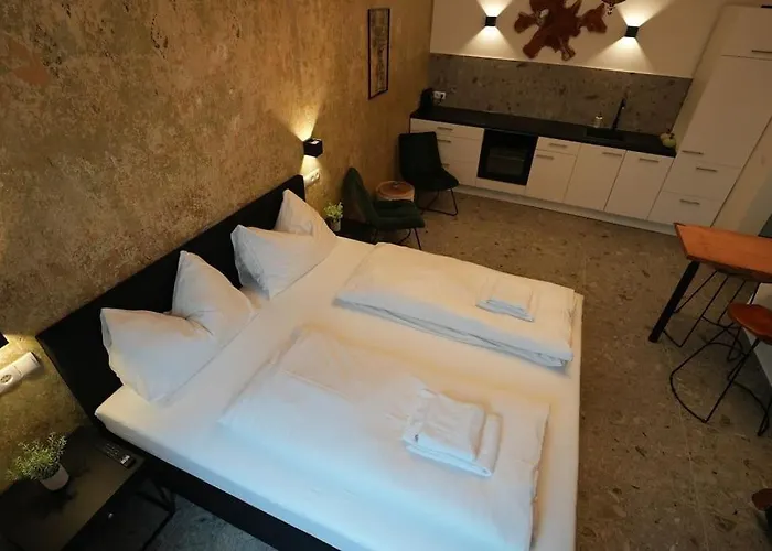 Luxusapartment Mit Badewanne Und Parkplatz Lägenhet